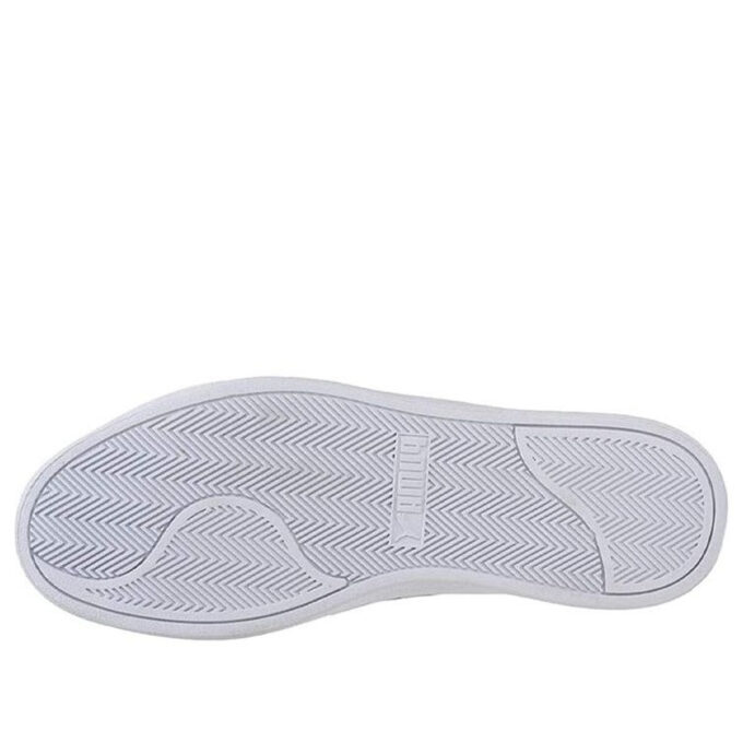 Shuffle Perf “Black White”