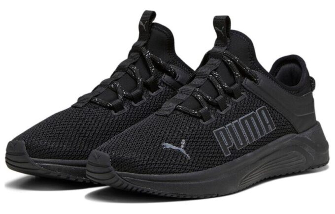 Softride Astro Slip-On “Black Cool Dark Grey”