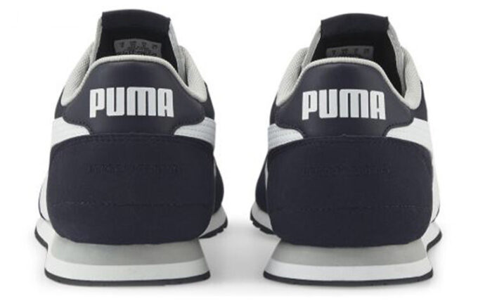 ST Runner “Essential – New Navy”