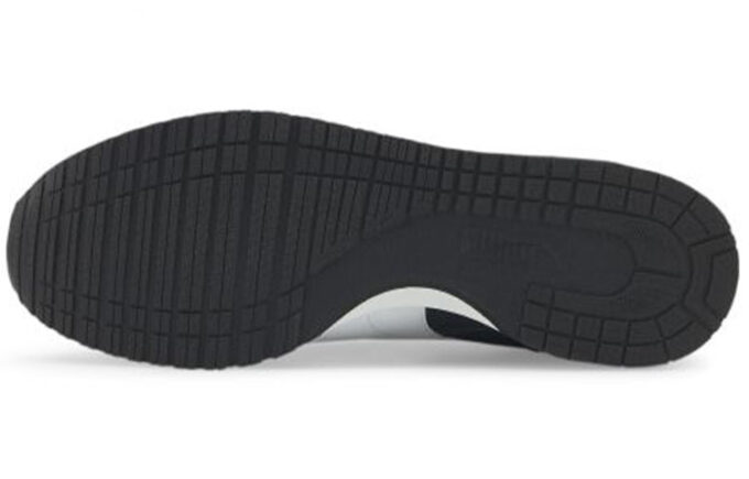 ST Runner “Essential – New Navy”