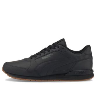 ST Runner V3 Leather “Black Gum”