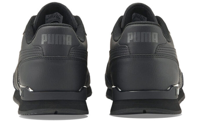 ST Runner V3 Leather “Triple Black”
