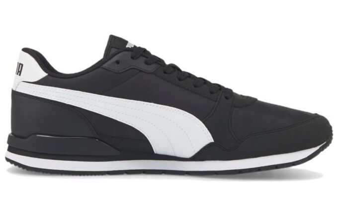 ST Runner v3 NL “Black White”