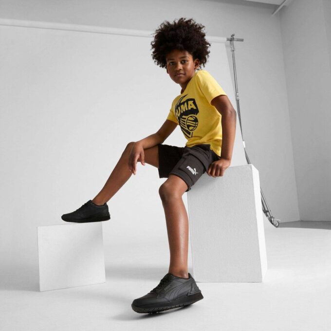 ST Runner v4 Leather Big Kids’ Sneakers ST Runner v4 Leather Big Kids’ Sneakers