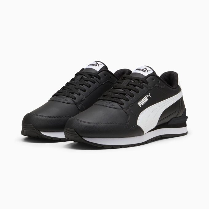 ST Runner v4 Leather Men Sneakers