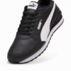 ST Runner v4 Leather Men Sneakers