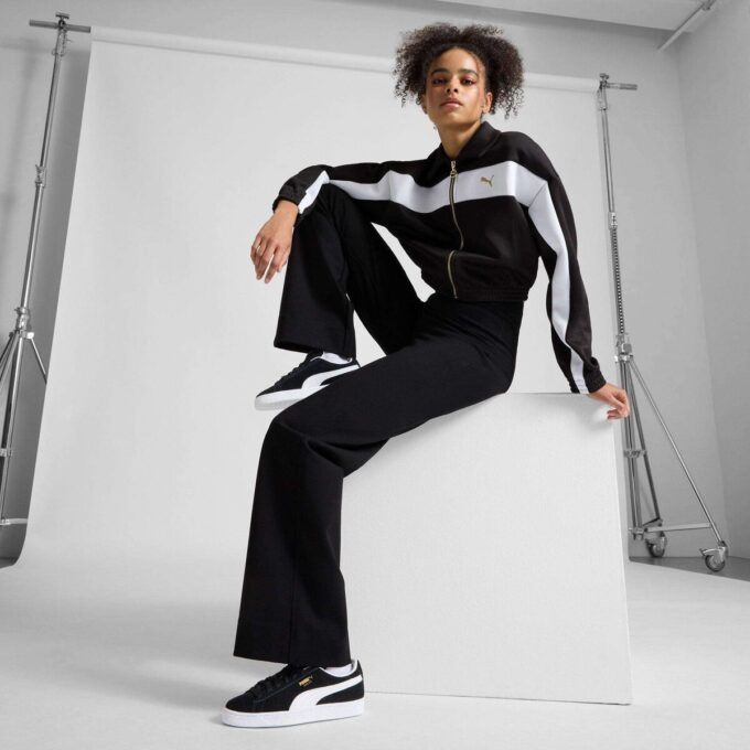 Suede Classic Women Sneakers