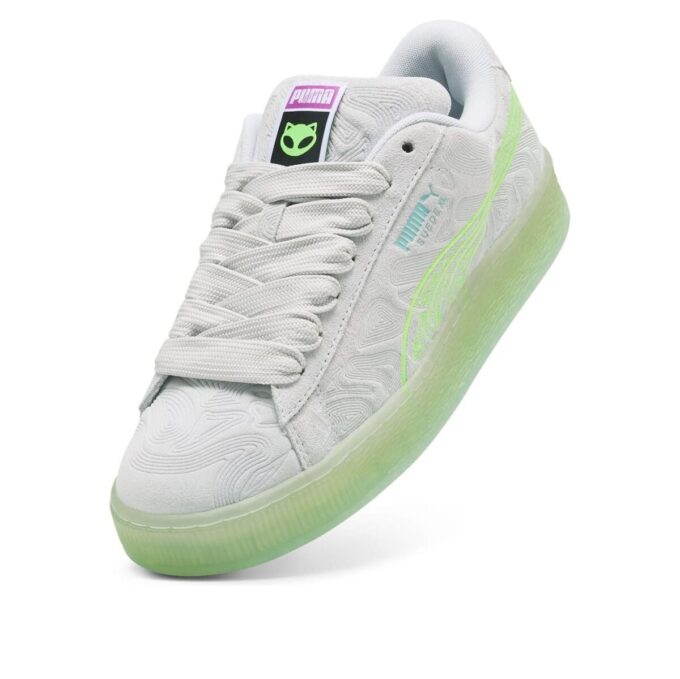 Suede XL “Alien Silver Mist Peaceful Blue”