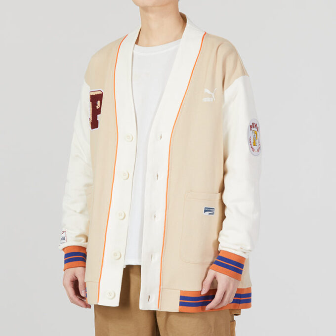 Team Badge V-neck Jacket “Beige”