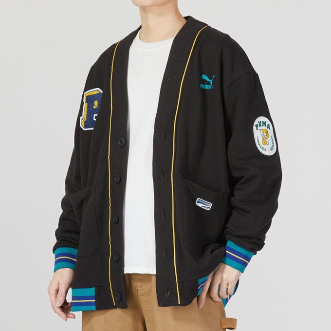 Team Badge V-neck Jacket “Black”