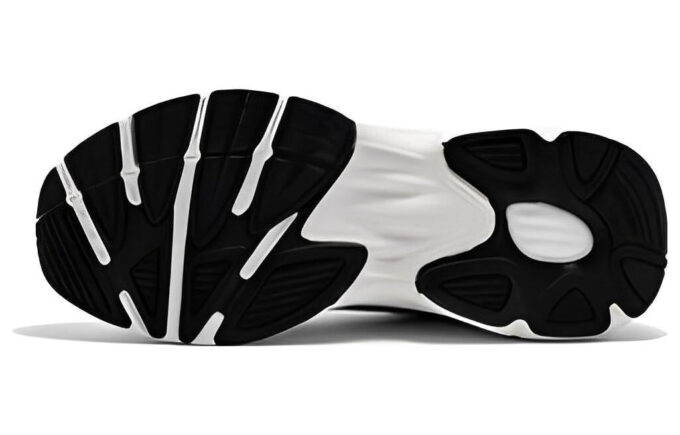 Teveris Nitro “Noughties Feather Grey Sapphire”