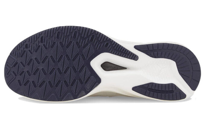 Tracksmith x Deviate Nitro Elite Racer “White Peacoat”