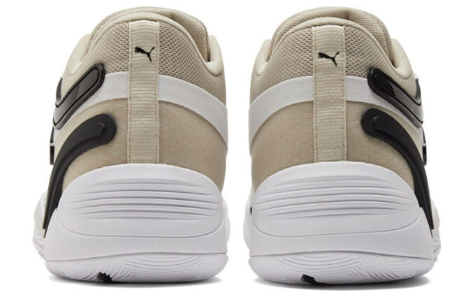 TRC Blaze Court “Nimbus Cloud Black”