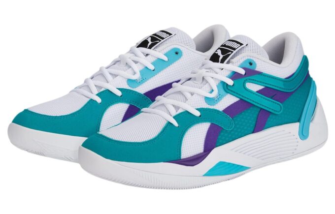 TRC Blaze Court “White Deep Aqua”