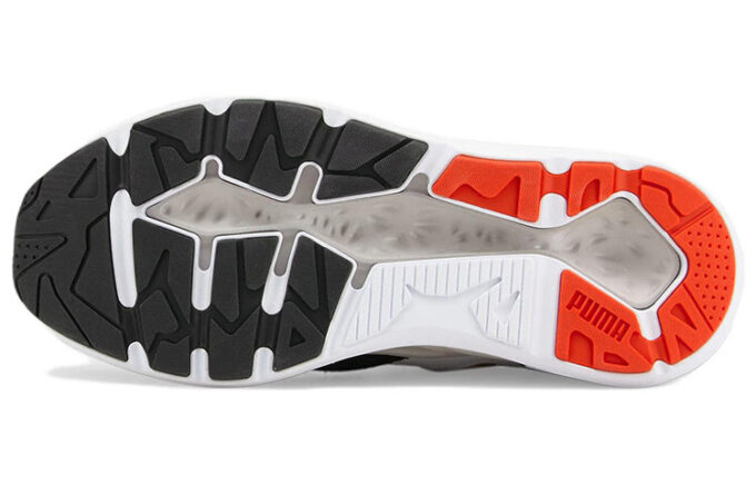 TRC Blaze “White Nimbus Cloud”