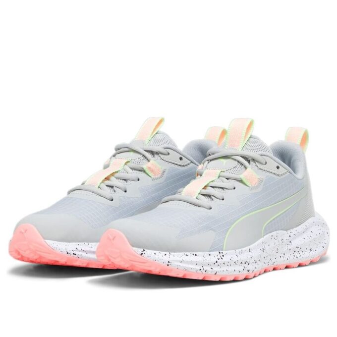Twitch Runner Trail “Light Grey Pink”