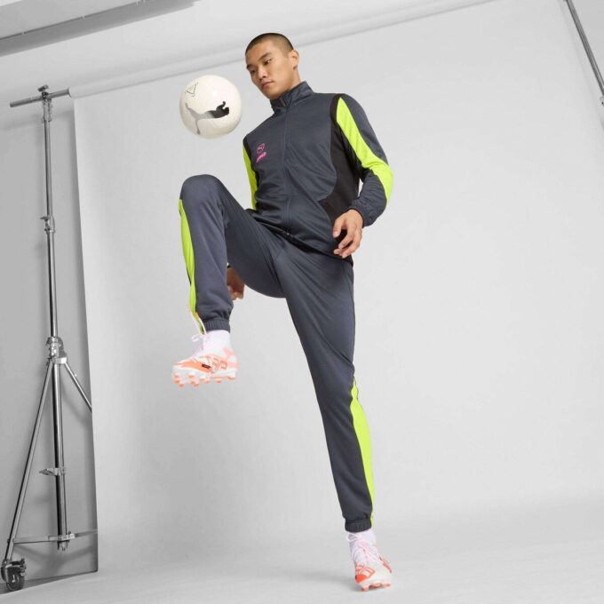 ULTRA 5 PRO Firm Ground/Artificial Ground Men Soccer Cleats ULTRA 5 PRO Firm Ground/Artificial Ground Men Soccer Cleats