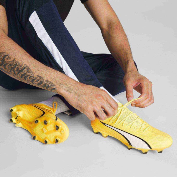 ULTRA ULTIMATE Firm Ground/Artificial Ground Men Soccer Cleats ULTRA ULTIMATE Firm Ground/Artificial Ground Men Soccer Cleats