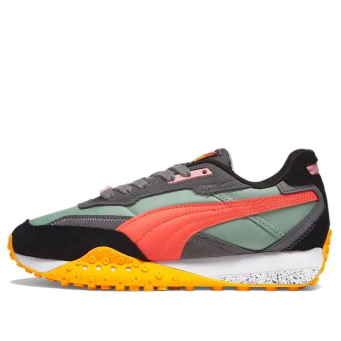 (WMNS) Blacktop Rider “Brand Love”