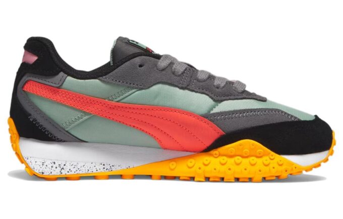 (WMNS) Blacktop Rider “Brand Love”