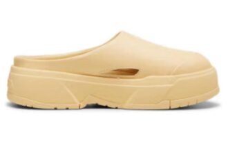 (WMNS) CA. Mule “Yellow”