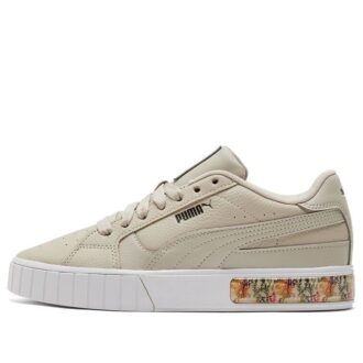 (WMNS) Cali Star Sneakers Beige
