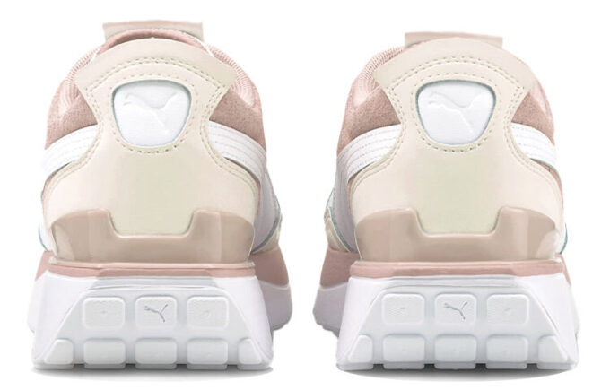 (WMNS) Cruise Rider Soft “White Lotus”