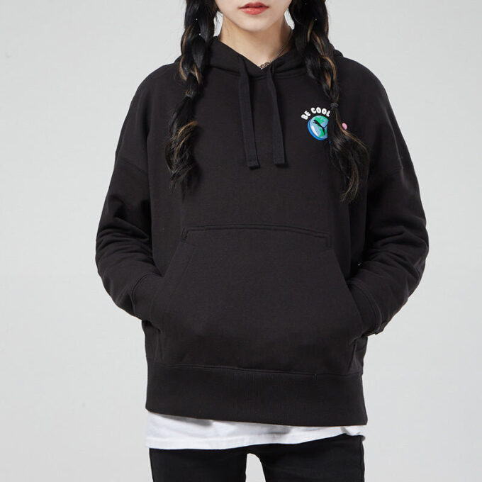 (WMNS) Downtown Graphic Hoodie “Black Blue Pink”