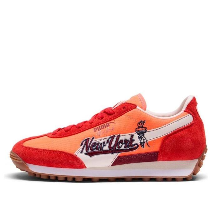 (WMNS) Easy Rider “NYC Graffiti”