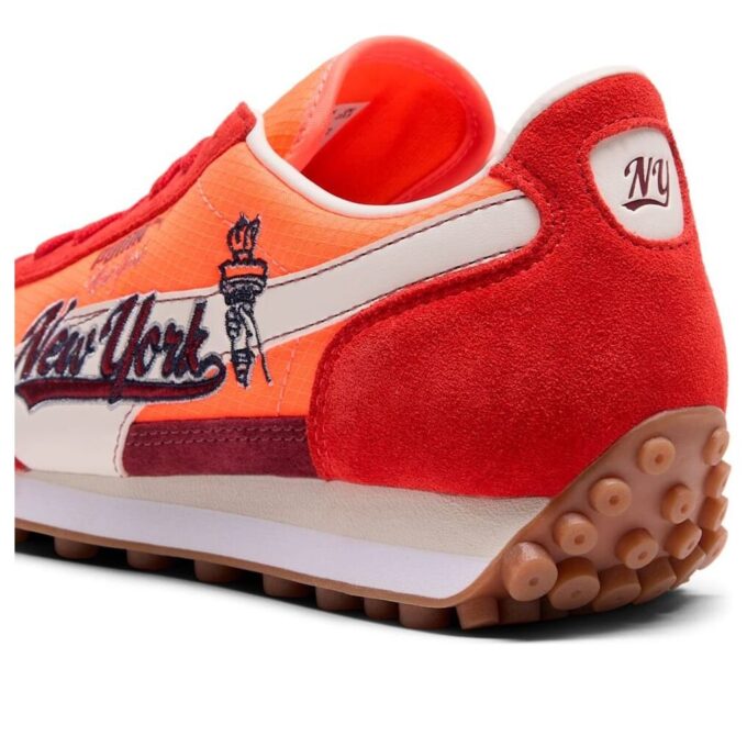 (WMNS) Easy Rider “NYC Graffiti”