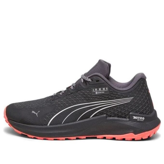 (WMNS) Fast-Trac Nitro GTX “Black Fire Orchid”