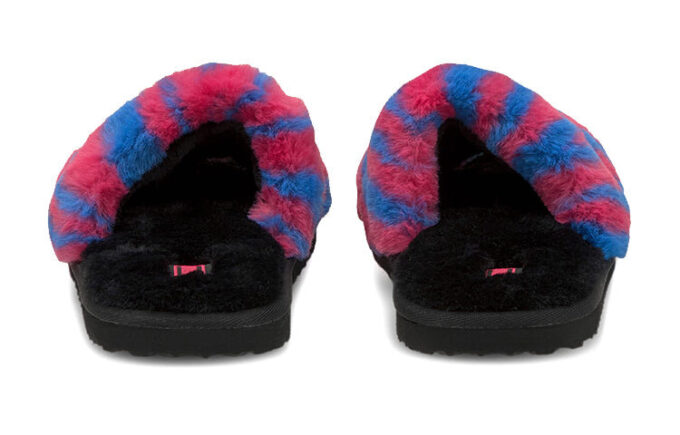(WMNS) Fluff Slide “Wild – Beetroot Purple”