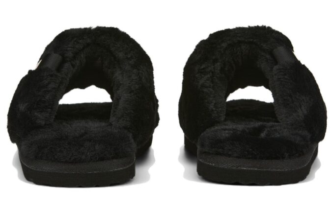 (WMNS) Fluff Solo “Black”