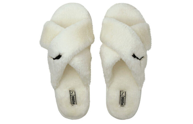 (WMNS) Fluff X Strap Slide “Whisper White”