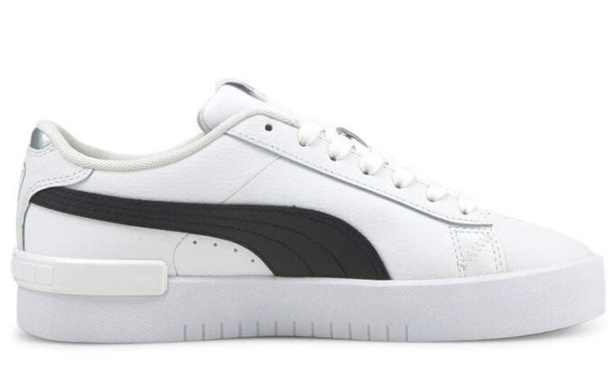 (WMNS) Jada “White Black”