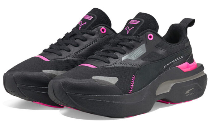 (WMNS) Kosmo Rider DC5 “Black Luminous Pink”