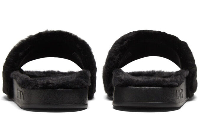 (WMNS) Leadcat 2.0 Fuzz “Black White”