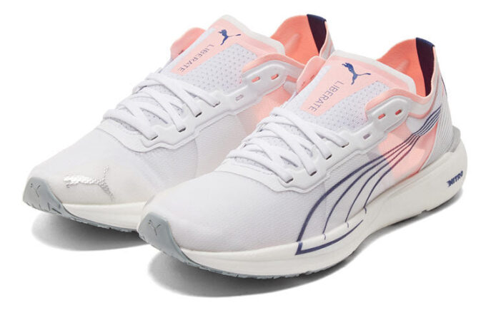 (WMNS) Liberate Nitro “White Elektro Peach”