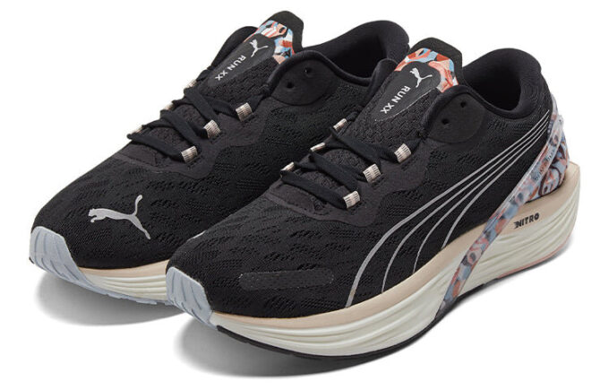 (WMNS) Maggie Stephenson x Run XX Nitro Artwork “Black Arctic Ice”