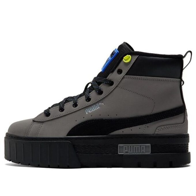 (WMNS) Mayze Mid Wtr Sneakers Black