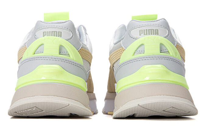 (WMNS) Mirage Sport “Loom Tonal – White Arctic Ice”