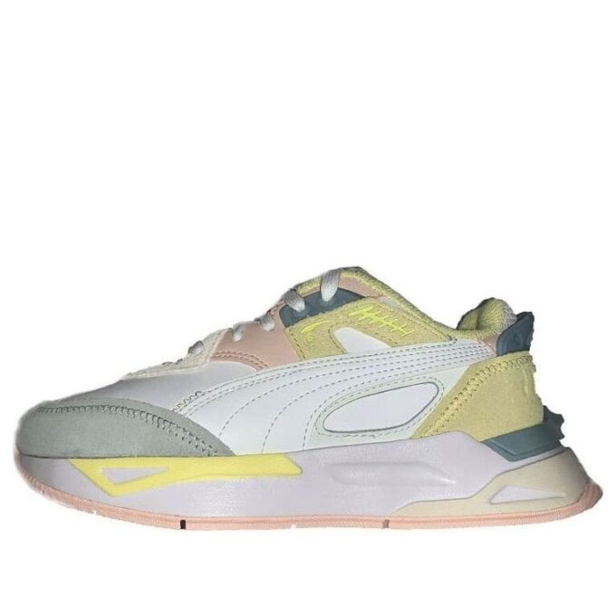 (WMNS) Mirage Sport “Pastel – White Lotus”