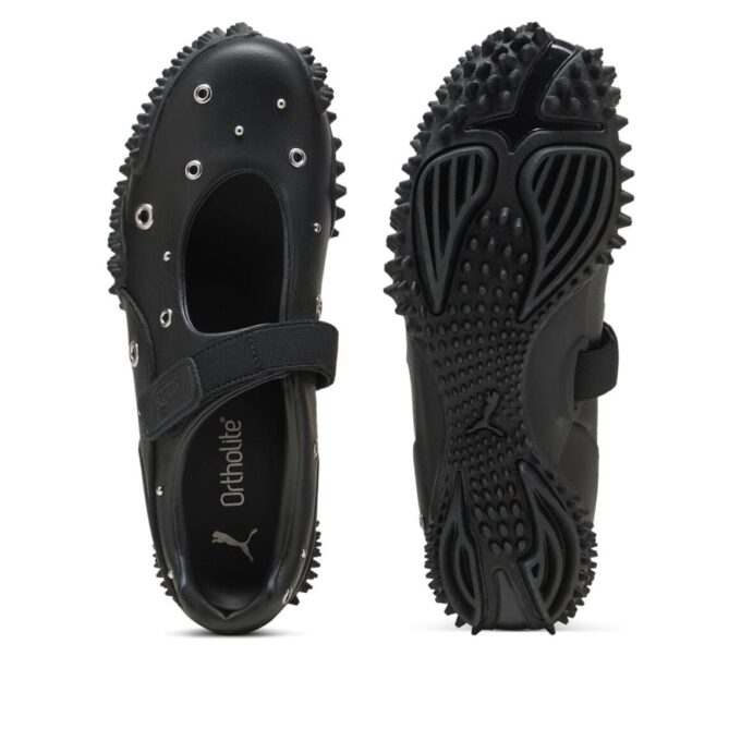 (WMNS) Mostro Fey Studs “Black Silver”