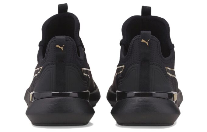 (WMNS) Pure XT “Black Team Gold”