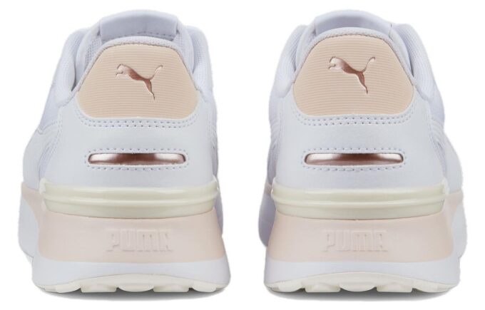 (WMNS) R78 Voyage “White Island Pink”