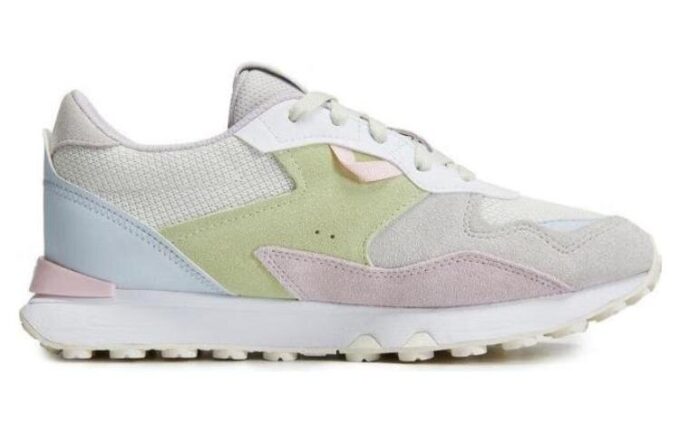 (WMNS) Rider Fvw “Warm White Pistachio”