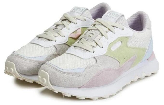 (WMNS) Rider Fvw “Warm White Pistachio”