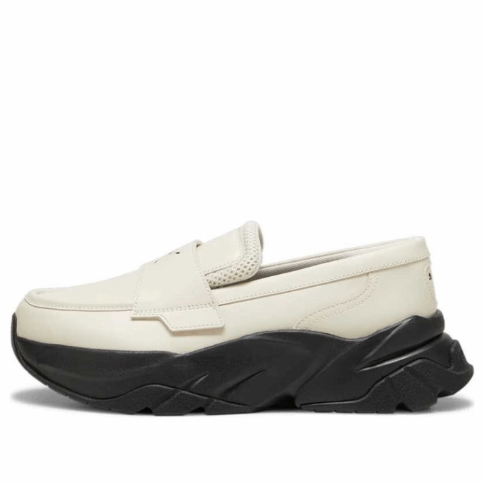 (WMNS) Sophyr Loafer “Alpine Snow Black”