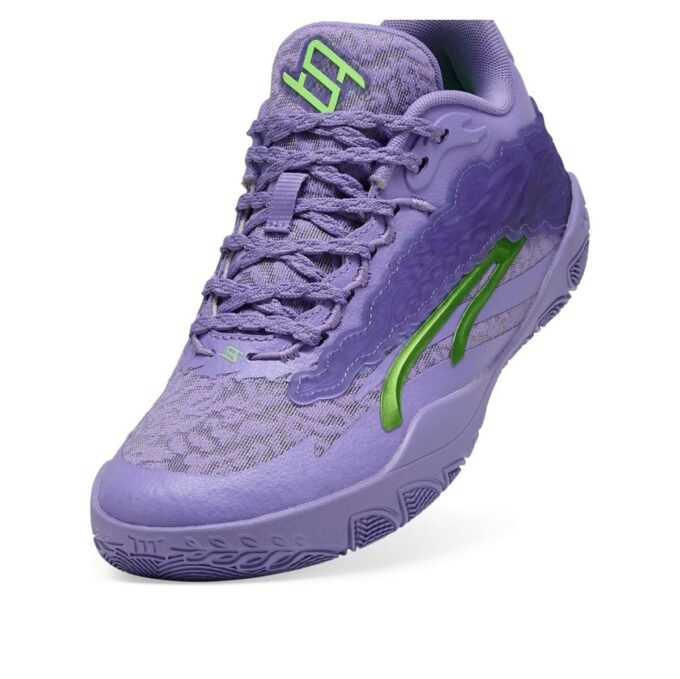 (WMNS) Stewie 3 “Lace “Em Up”