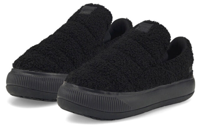 (WMNS) Suede Mayu Slip-On “Teddy – Black”